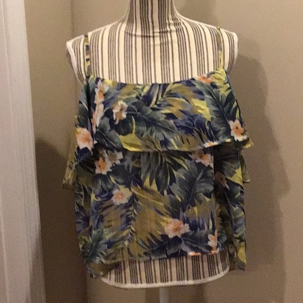 NWT Brave Soul Floral Cold Shoulder Top Size 1X